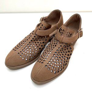 Bella Vita BScott Ankle Boots Womens 8 Brown Faux Suede Laser Cut Perforated